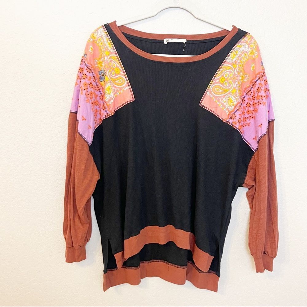 Free People Feelin It, Black and Multi color Top, Sz M, LN